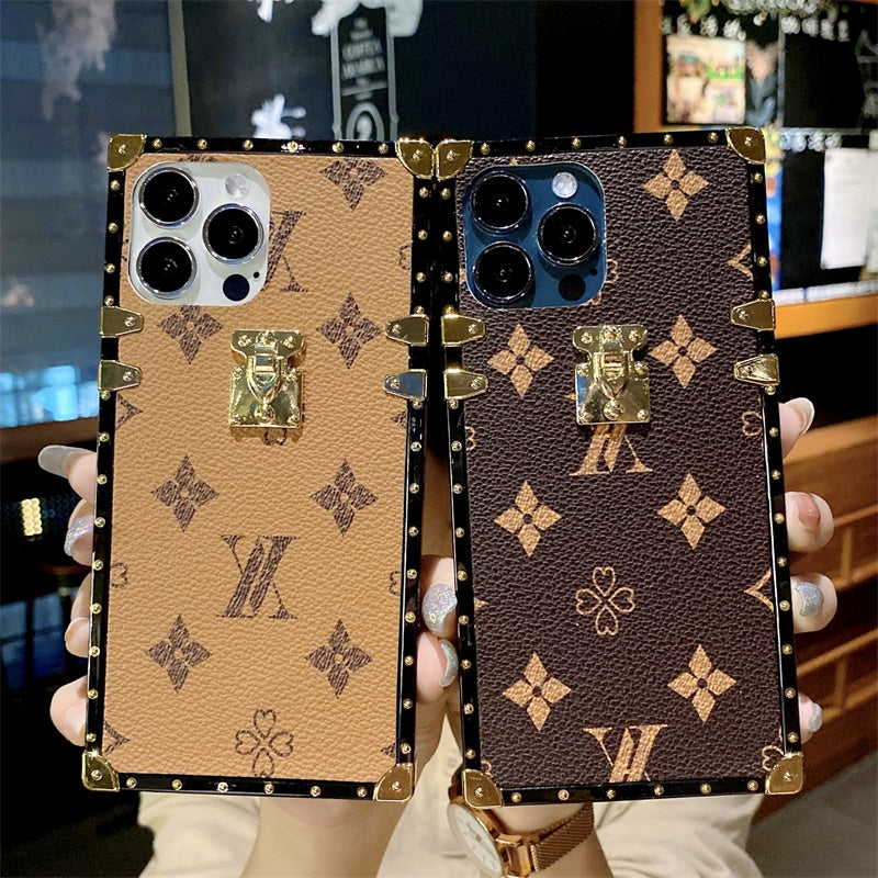 Luxury Brand Square PU Leather Phone Case For iPhone 13 12 11 Pro MAX X XS XR 6s 7 8 Plus SE Fashion Flowers Soft Silicone cover
